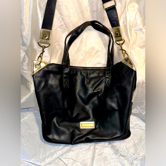 Versace Handbags - Versace parfums (COA) removable crossbody strap / shoulder tote